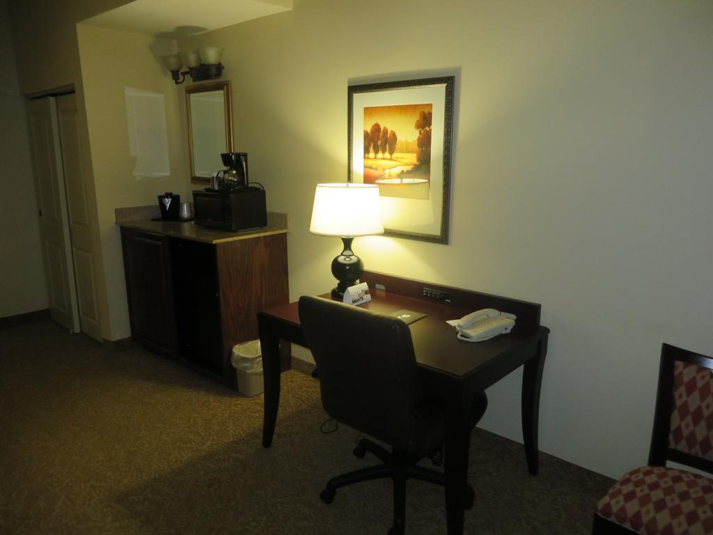 Country Inn & Suites By Radisson, Meridian, Ms Cameră foto